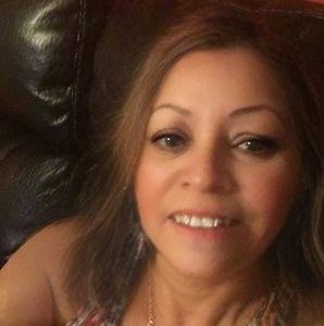 Meet your Posher, Lorena